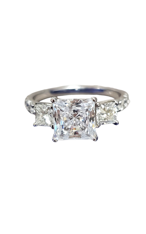 14KW 0.72CTW DIAMOND ENGAGEMENT RING WITH A 7MM CZ PRINCESS CUT CENTER AND A PRINCESS CUT ON EITHER