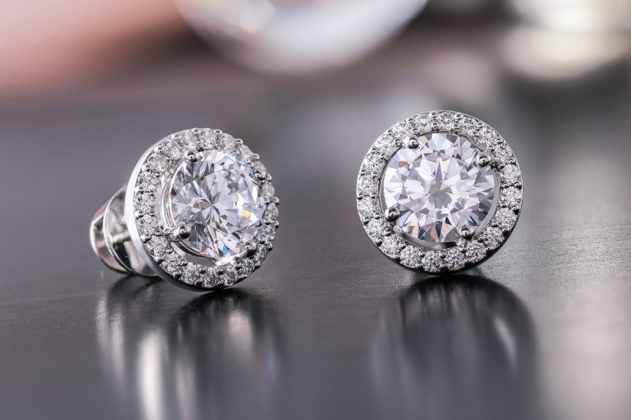 A pair of diamond stud earrings A pair of diamond stud earrings